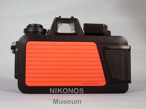 NIKONOS V （オレンジ）：NIKONOS Museum